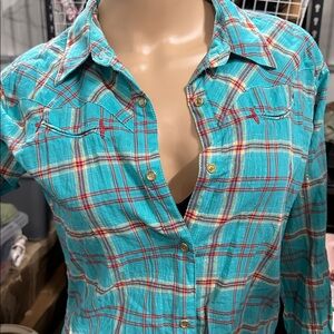 Wrangler Teal Plaid Button Down Shirt